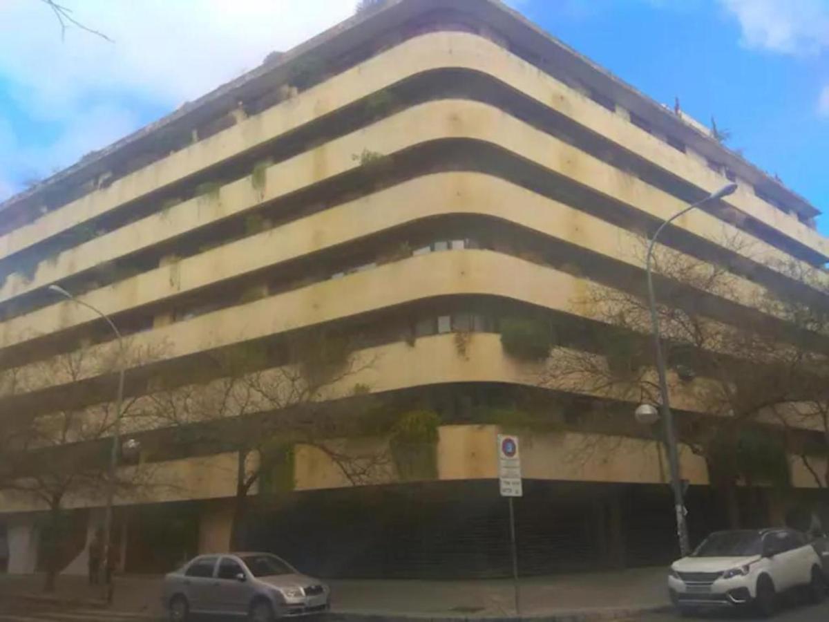 Edificio Trovador Apartment เซบีญา ภายนอก รูปภาพ