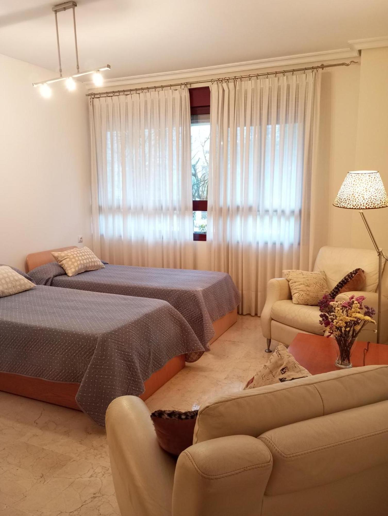 Edificio Trovador Apartment เซบีญา ภายนอก รูปภาพ